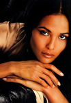 Лаура Гемсер

Laura Gemser